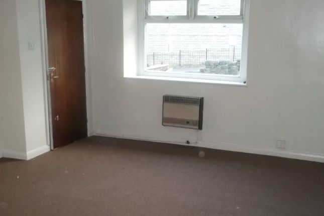 98, Park Lane, Little Horton photo 2