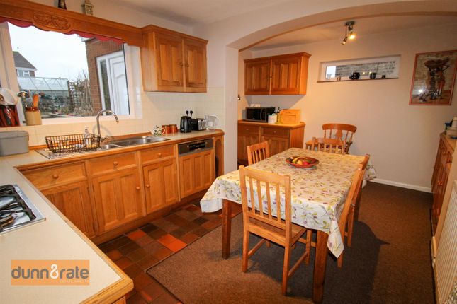 790, Leek New Road, Stoke-On-Trent photo 2