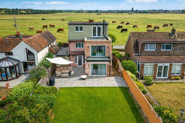 Meldrum, Boveney Road, Windsor photo 3