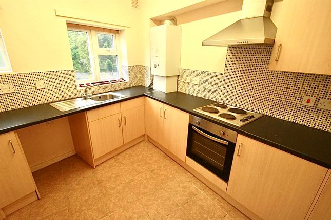 high-street-wednesfield-wolverhampton-wv11-2-bedroom-flat-to-rent