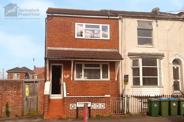 3 bed terraced house for sale in Derby Road, Southampton, Hampshire SO14