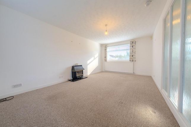 62, Loganswell Road, Glasgow photo 2