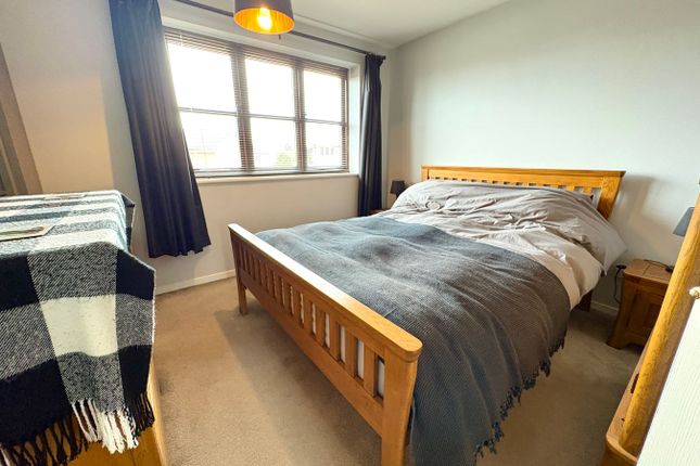 11, Muncaster Close, LEICESTER photo 4