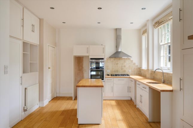 102, Elers Road, London photo 4