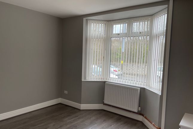 15 Gower Street, Neath photo 2