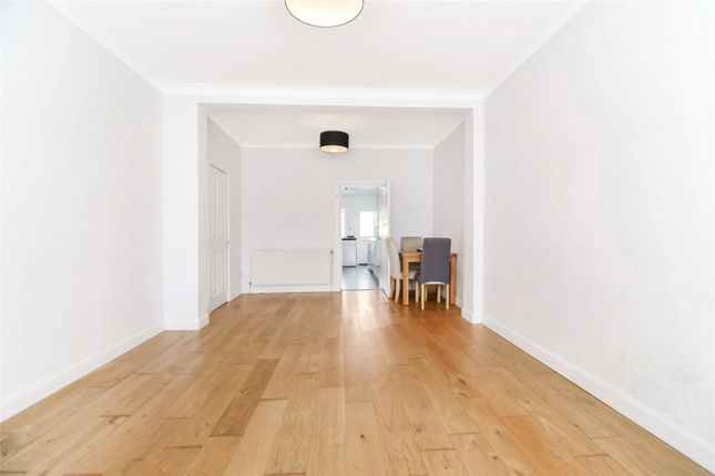 54, Richmond Drive, Glasgow photo 4