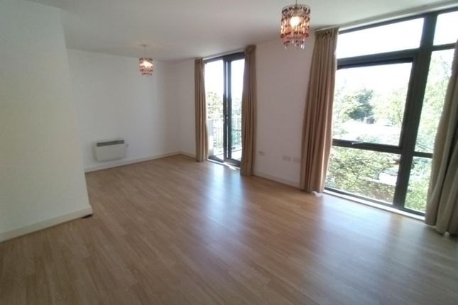 12, Greenslade House, Beeston, Nottingham photo 2