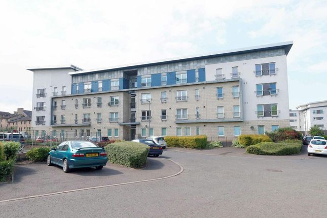 Thumbnail Flat for sale in St. Andrews Close, Glasgow