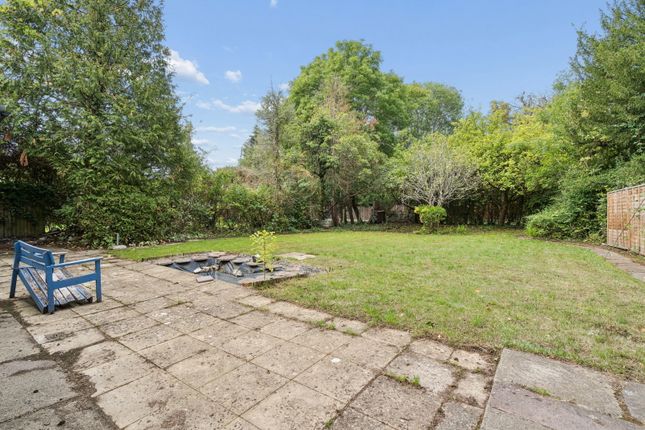 83, West End Lane, Pinner photo 2