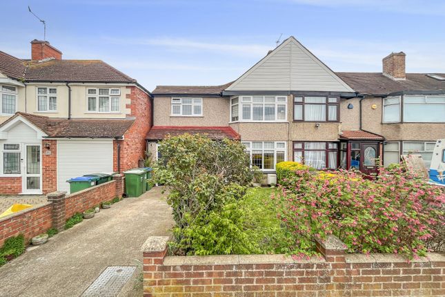 End terrace house for sale in Harcourt Avenue, Sidcup, Kent