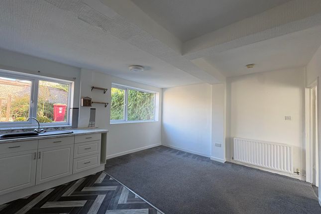 34, Cranbrook Avenue, Blackpool photo 3