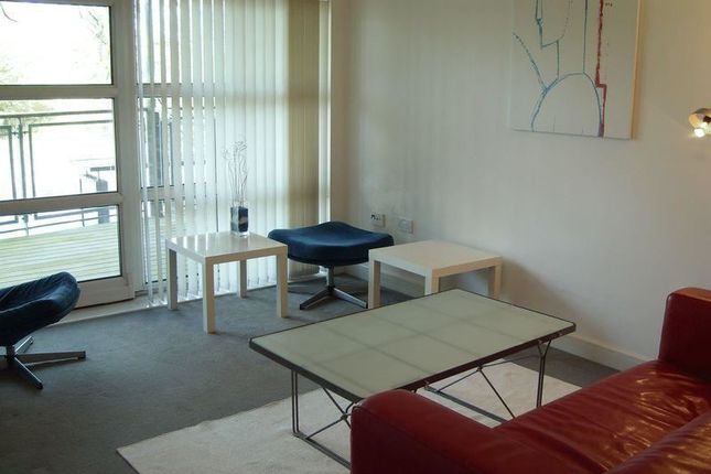 68, Montmano Drive, Manchester photo 2