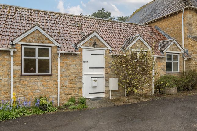 Thumbnail Bungalow to rent in Grooms Cottage, Rowlands Cary Road, Yeovil