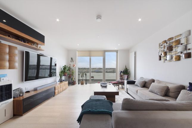 Thumbnail Flat for sale in Liner House, Royal Wharf Walk, London