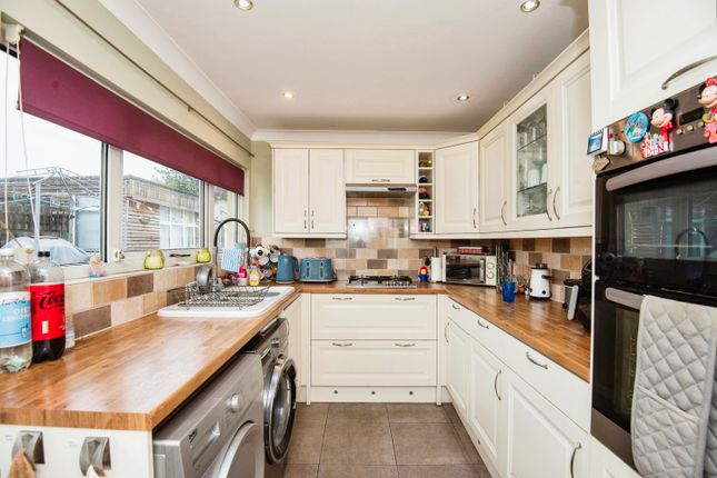 Bungalow for sale in Bartletts Close, Minster On Sea, Sheerness, Kent
