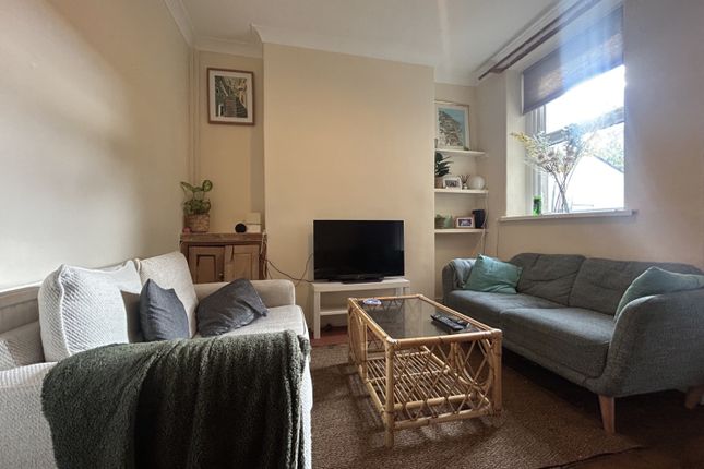 3-bed terraced on 71, May Street, Cardiff, £1,725/mo
