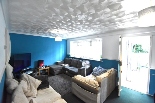 End terrace house for sale in Highwood Lawn, Havant, Hampshire