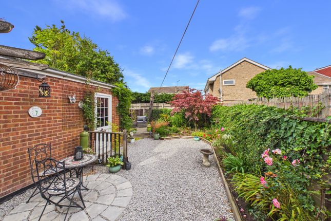 78, Howdale Road, Hu8 9jz photo 4