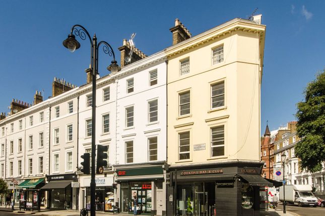 Flat to rent in Old Brompton Road, South Kensington, London