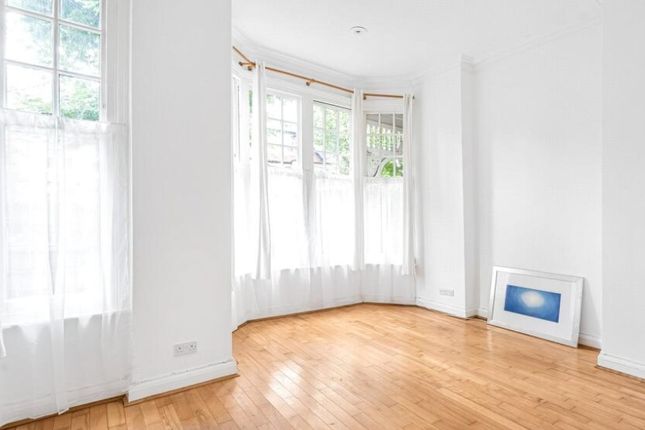 7a, Princes Avenue, London photo 3
