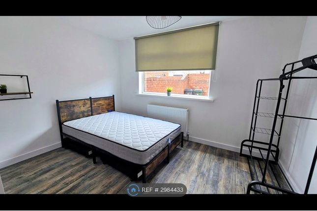 Lisle Street, Wallsend photo 5
