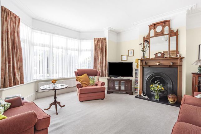 197, Stanwell Road, Ashford photo 4