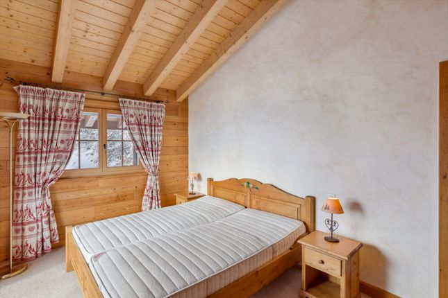 Chalet for sale in Lens, Valais, Switzerland