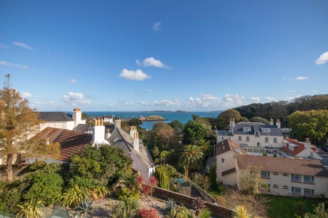 Flat for sale in Les Godaines Avenue, George Road, St. Peter Port, Guernsey