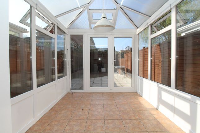 30 Lovage Road, Whiteley, Fareham photo 4