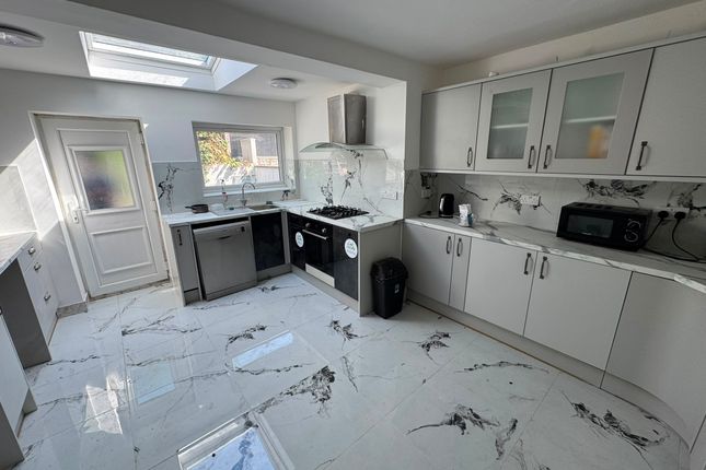Rectory Grove, Prestwich photo 4