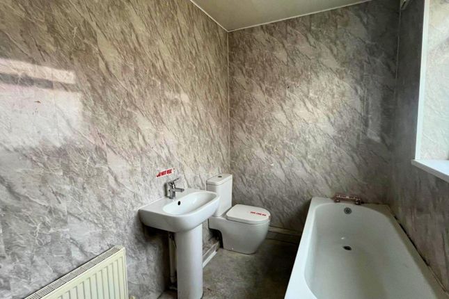 37, Wharton Terrace, Hartlepool photo 4