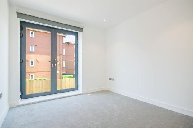 Flat 6, 33, Christchurch Road, Cheltenham photo 4