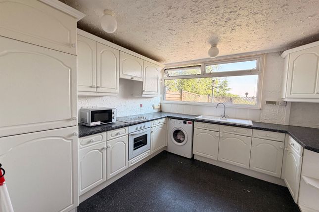 203, Park Grange Road, Sheffield photo 5