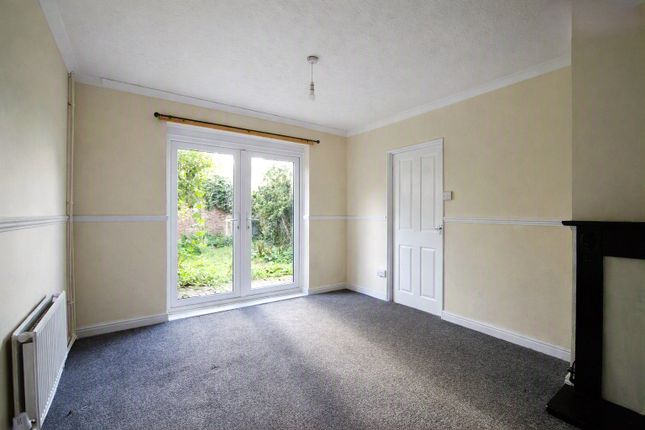 Chelmer Crescent, Barking photo 3