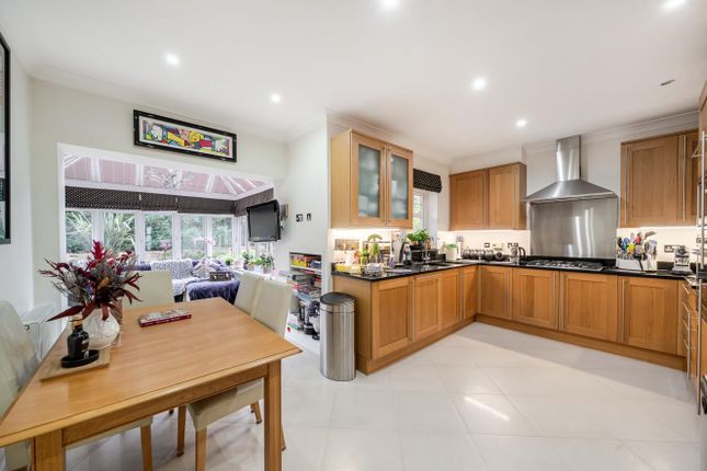 23, Padelford Lane, Stanmore photo 4
