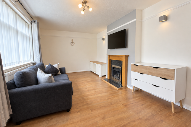 42, Colwyn Avenue, Swansea photo 3