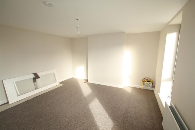 34a, Main Street, Ballynahinch photo 3