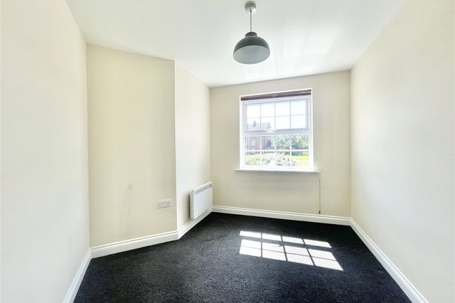 Flat for sale in Birkby Close, Hamilton, Leicester, Leicestershire