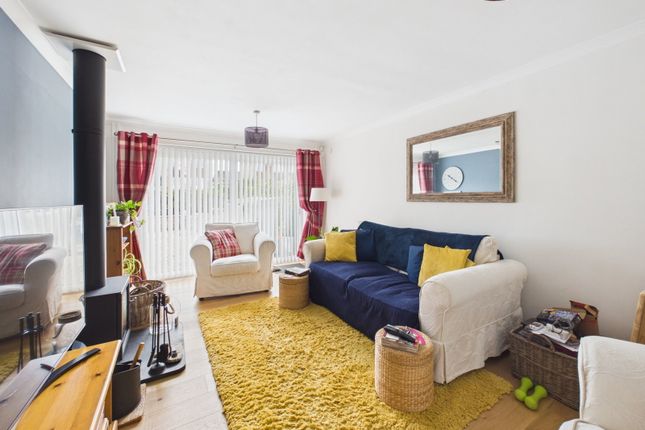 21, Hawthorn Drive, Coleford photo 3