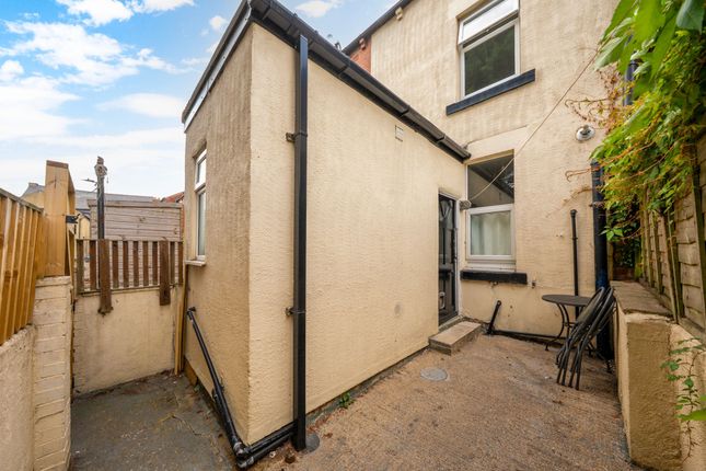 15 Craven Street, Harrogate photo 4