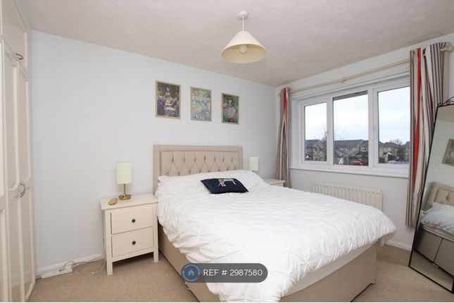 Spruce Way, Bath photo 2