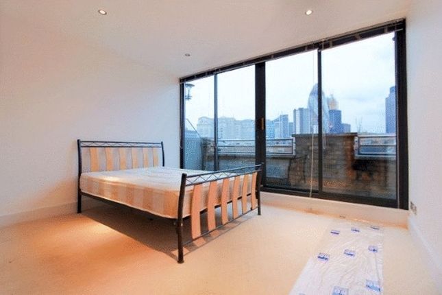 Thumbnail Flat to rent in Saxon House, 1 Thrawl Street, London