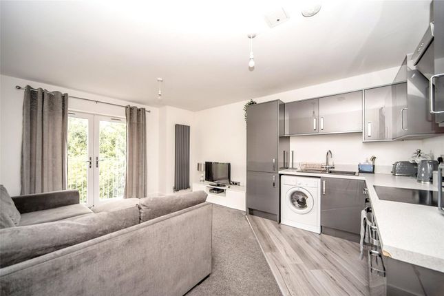 Flat 1, Abbey Chase,, Abbey Fields, Bedford photo 4