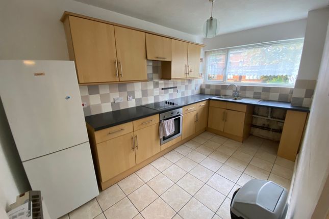 Cliftonville Court, NORTHAMPTON photo 3
