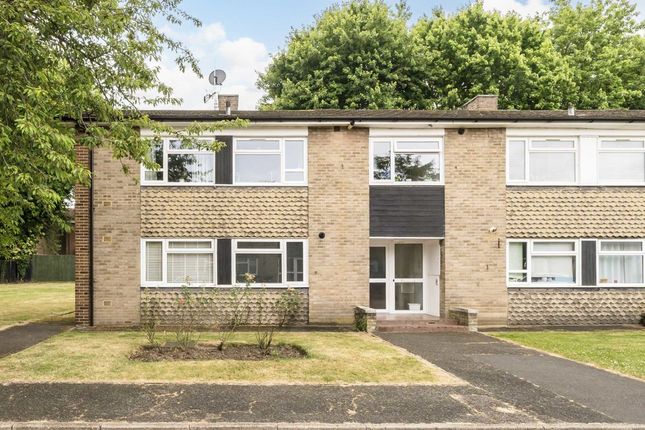Thumbnail Flat for sale in Staveley Gardens, London