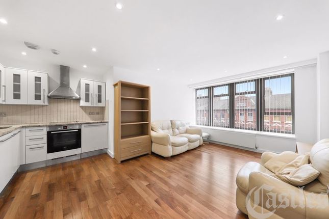 Flat for sale in Village Apartments, Central Crouch End