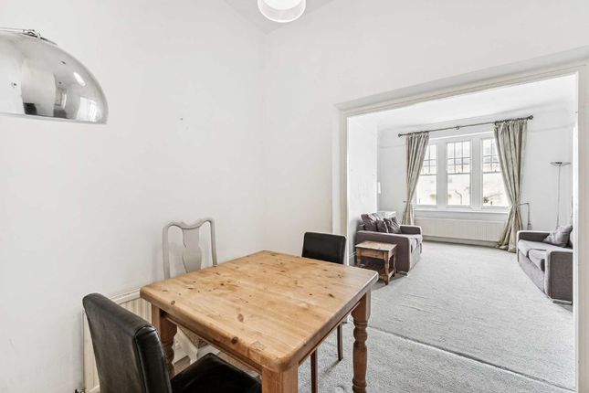 Flat for sale in Fulham Road, London, London