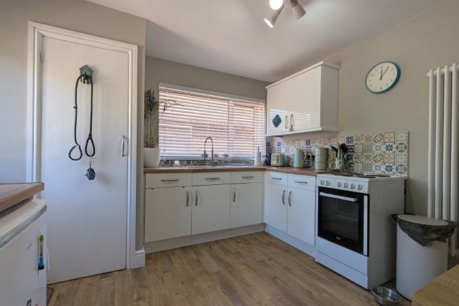 8, Deanwood Road, Kent photo 3