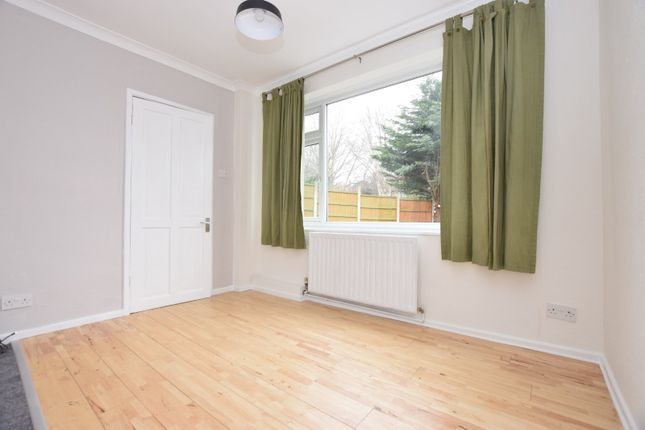 9, Holly Avenue, Leeds photo 4