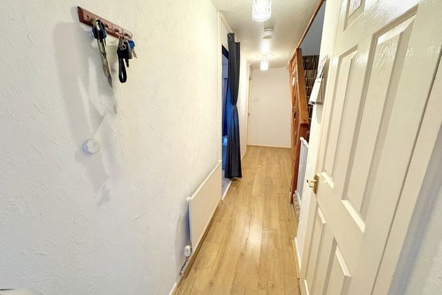 270, Millfield, Poole photo 4